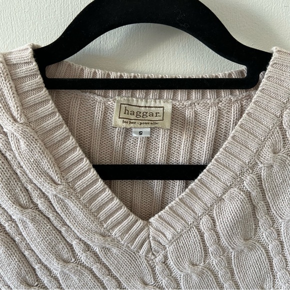 Cream Knit Vest - Picture 2 of 5